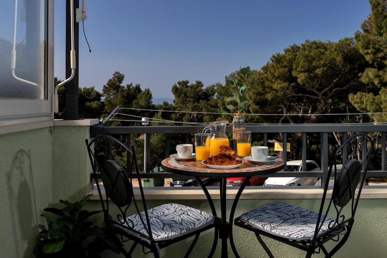 Apartment Pine Fine With Free Parking Makarska Extérieur photo